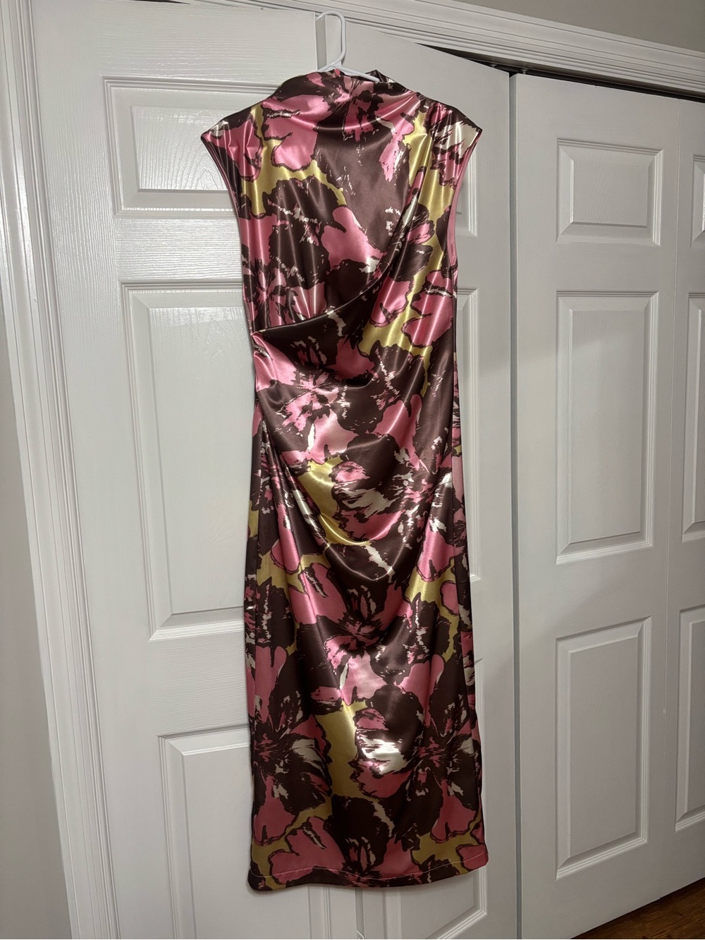 glam Pink and Brown Floral Satin Midi Dress with Gold Accents